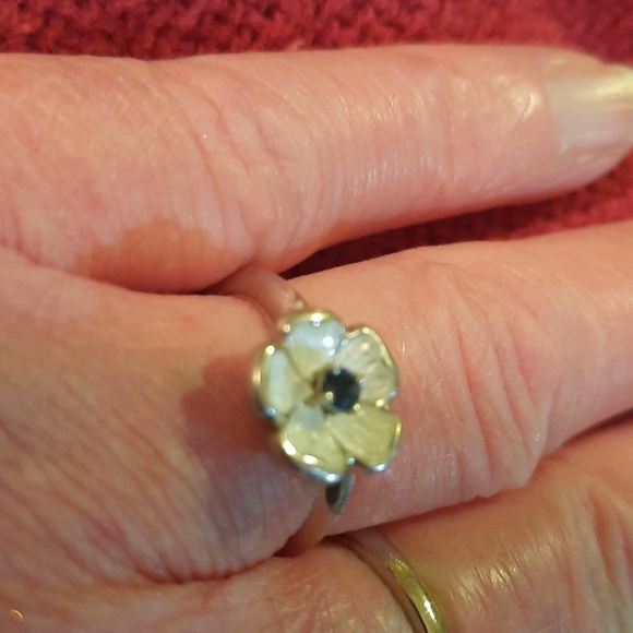 SS blue sapphire & white enamel ring - Picture 3 of 4